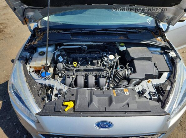 1FADP3F22HL200949 2017 FORD FOCUS Silver 