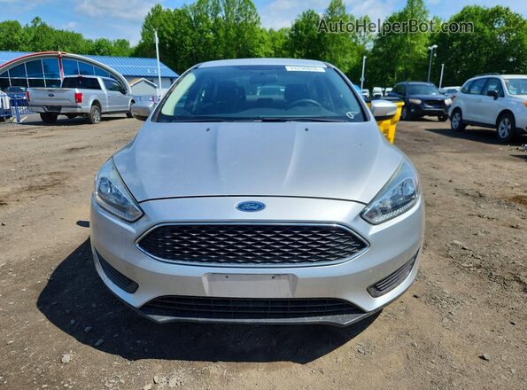 1FADP3F22HL200949 2017 FORD FOCUS Silver 