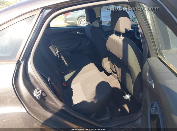 1FADP3F22JL201928 2018 FORD FOCUS Gray Vista de la etiqueta del VIN