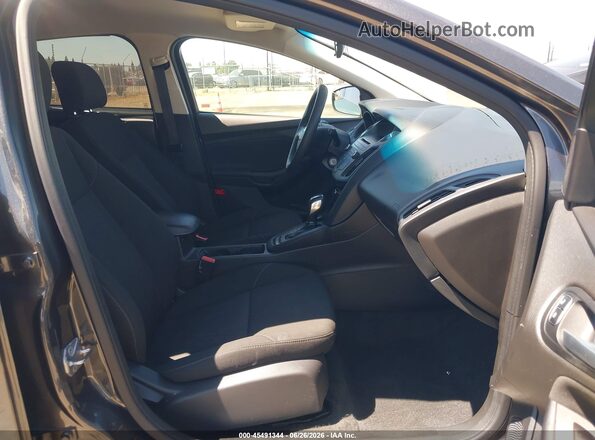 1FADP3F23GL250113 2016 FORD FOCUS Gray Սալոնի դիմացի տեսք