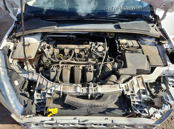 1FADP3F23GL363477 2016 FORD FOCUS White Սալոնի հետևի տեսք
