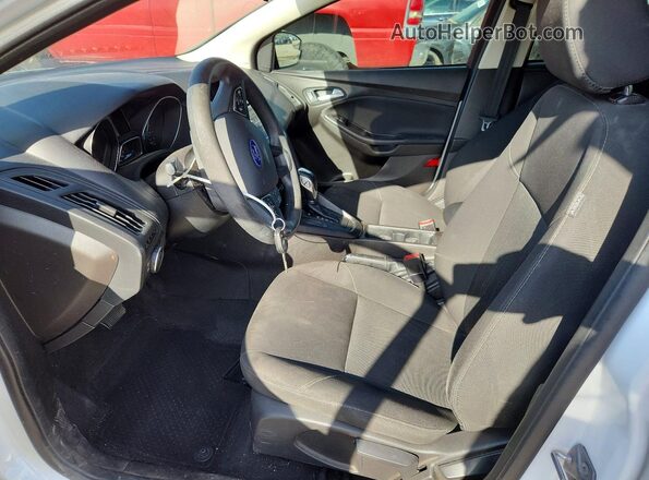 1FADP3F23GL363477 2016 FORD FOCUS White Սալոնի դիմացի տեսք