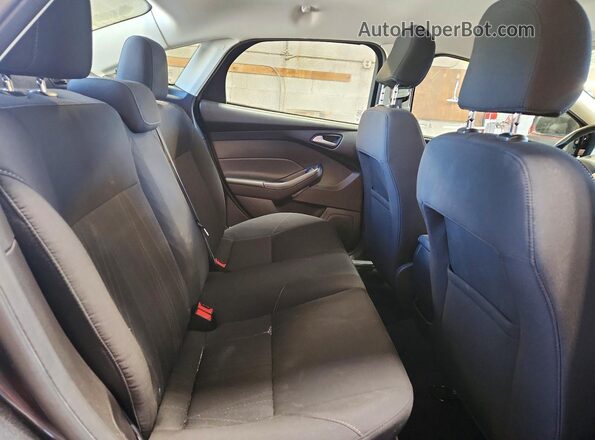 1FADP3F23GL390419 2016 FORD FOCUS Серый 