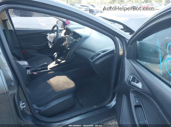 1FADP3F23HL294985 2017 FORD FOCUS Gray Widok wnętrza z przodu