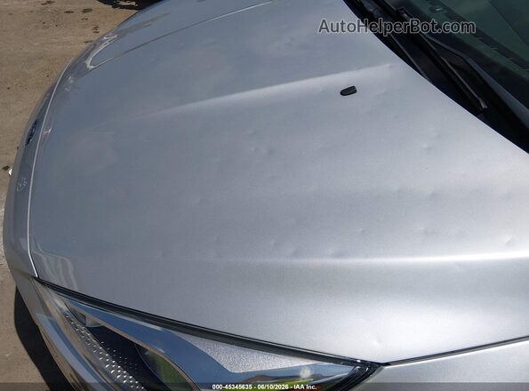 1FADP3F23JL254086 2018 FORD FOCUS Silver 