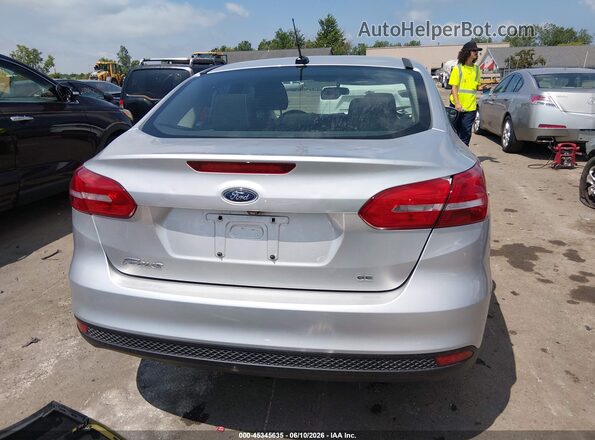 1FADP3F23JL254086 2018 FORD FOCUS Silver 