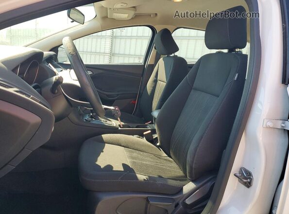 1FADP3F24GL255000 2016 FORD FOCUS White 