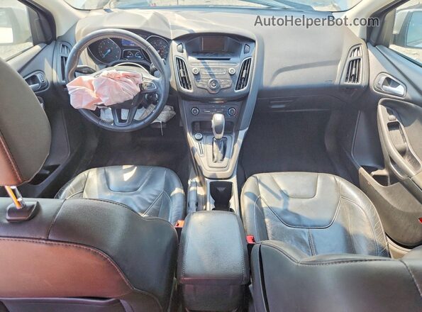 1FADP3F24GL339754 2016 FORD FOCUS Silver 
