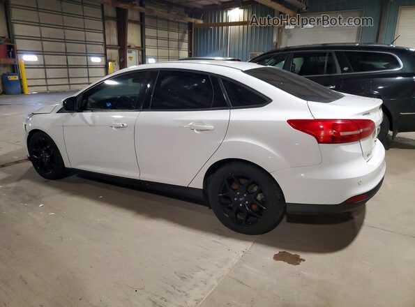 1FADP3F24GL391854 2016 FORD FOCUS White Rear left
