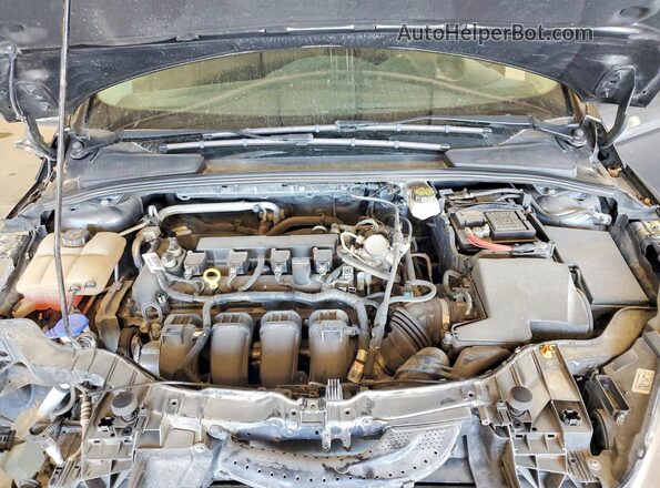 1FADP3F24JL269809 2018 FORD FOCUS Gray Rear interior view