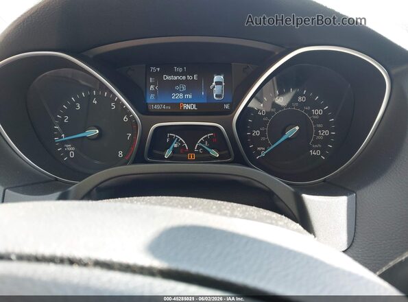 1FADP3F24JL328440 2018 FORD FOCUS Gray 