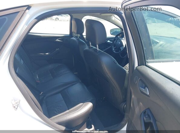 1FADP3F25GL224340 2016 FORD FOCUS Белый Вид наклейки с VIN-кодом