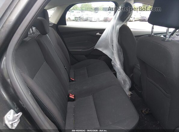 1FADP3F25GL239954 2016 FORD FOCUS Gray 