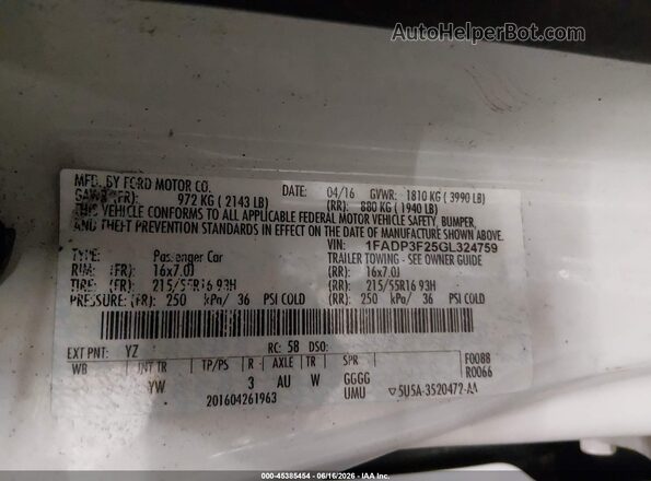 1FADP3F25GL324759 2016 FORD FOCUS White Vista del compartimento del motor