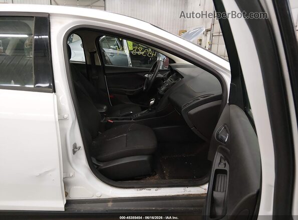 1FADP3F25GL324759 2016 FORD FOCUS White Vista interior delantera