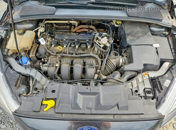 1FADP3F25GL381737 2016 FORD FOCUS Gray Rear interior view