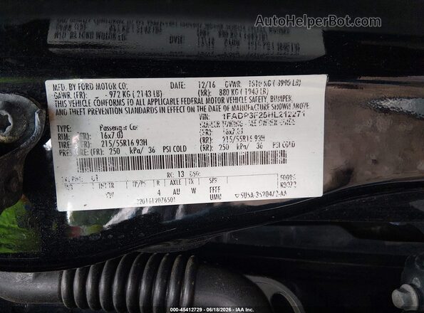 1FADP3F25HL212271 2017 FORD FOCUS Black Вид підкапотного простору