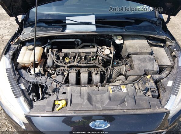 1FADP3F25HL335844 2017 FORD FOCUS Black Widok z tyłu