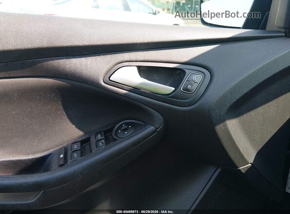 1FADP3F25HL335844 2017 FORD FOCUS Black 