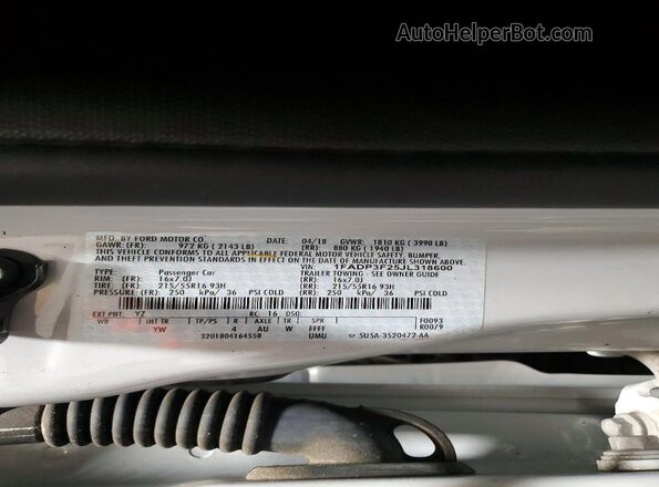 1FADP3F25JL318600 2018 FORD FOCUS White Вид підкапотного простору