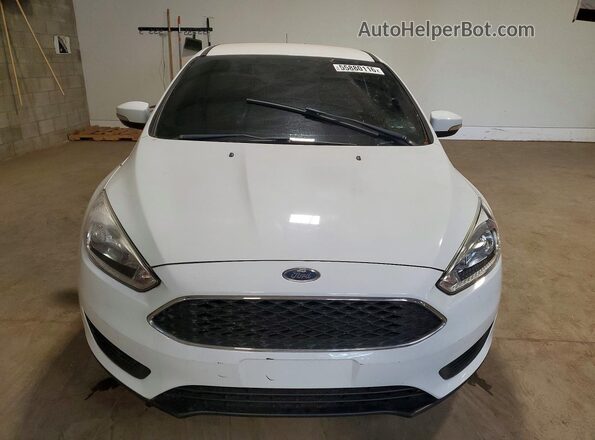 1FADP3F25JL318600 2018 FORD FOCUS White Вид спереду