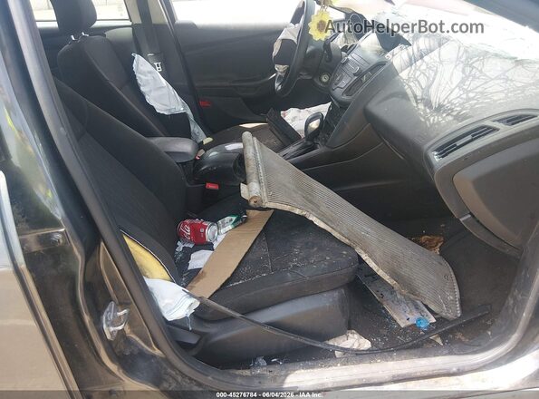 1FADP3F25JL326325 2018 FORD FOCUS Black Widok wnętrza z przodu