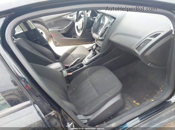 1FADP3F26GL250736 2016 FORD FOCUS Black Front interior view