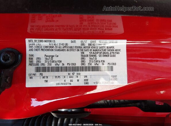 1FADP3F26HL276190 2017 FORD FOCUS Red ძრავის განყოფილების ხედი