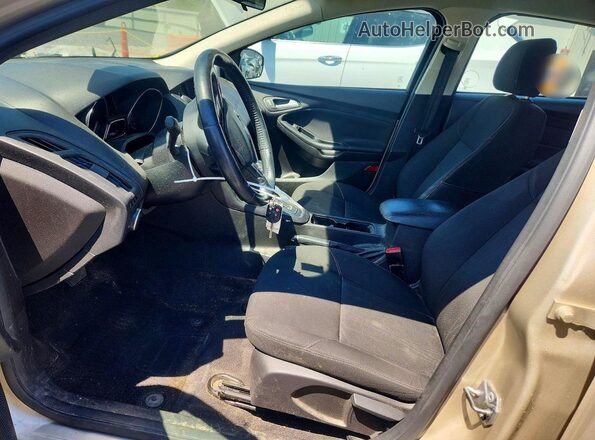 1FADP3F26HL302559 2017 FORD FOCUS Beige Vista interior delantera