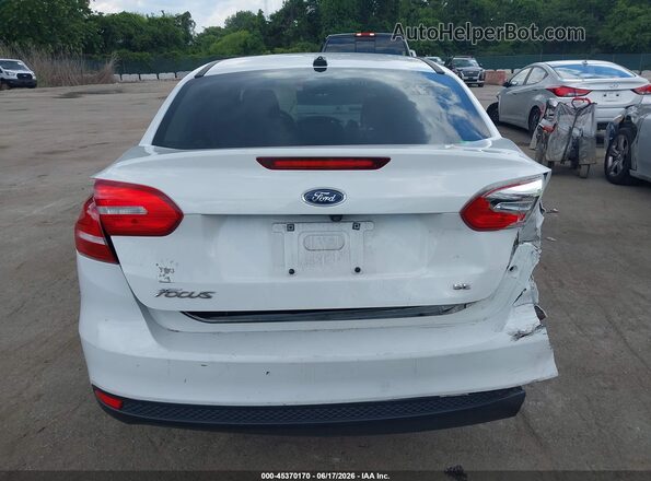 1FADP3F26JL226475 2018 FORD FOCUS Белый 