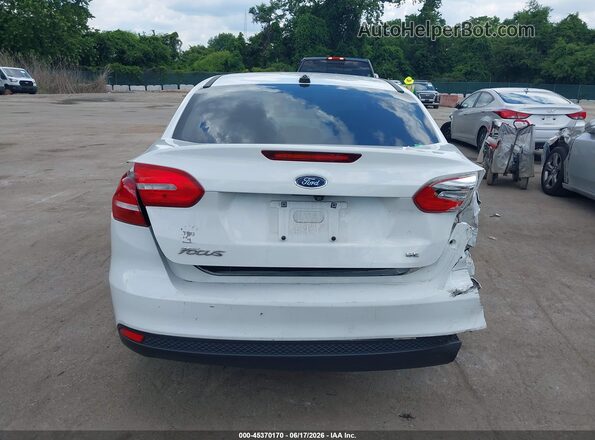 1FADP3F26JL226475 2018 FORD FOCUS Белый 