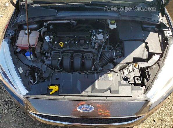 1FADP3F26JL227822 2018 FORD FOCUS Gray Вид задньої частини салону