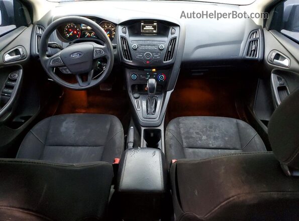 1FADP3F26JL286885 2018 FORD FOCUS Silver 