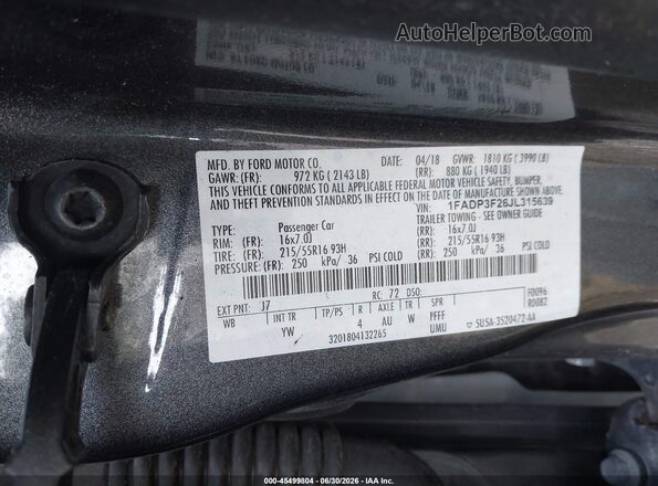 1FADP3F26JL315639 2018 FORD FOCUS Gray ძრავის განყოფილების ხედი