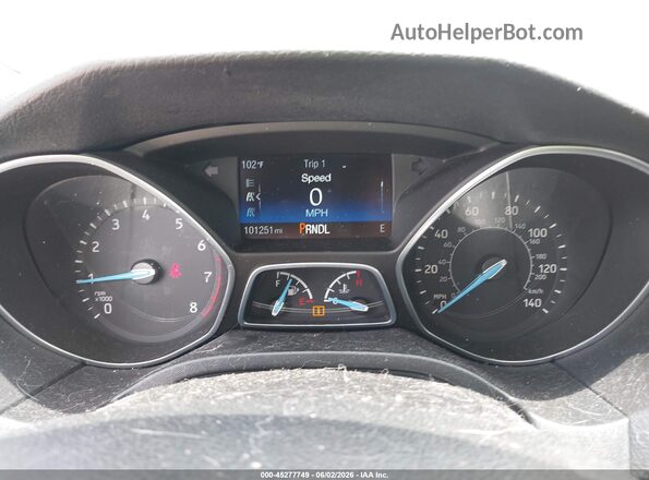 1FADP3F26JL327502 2018 FORD FOCUS Black Widok tylnych siedzeń