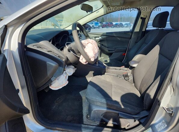 1FADP3F27GL216918 2016 FORD FOCUS Silver Սալոնի դիմացի տեսք