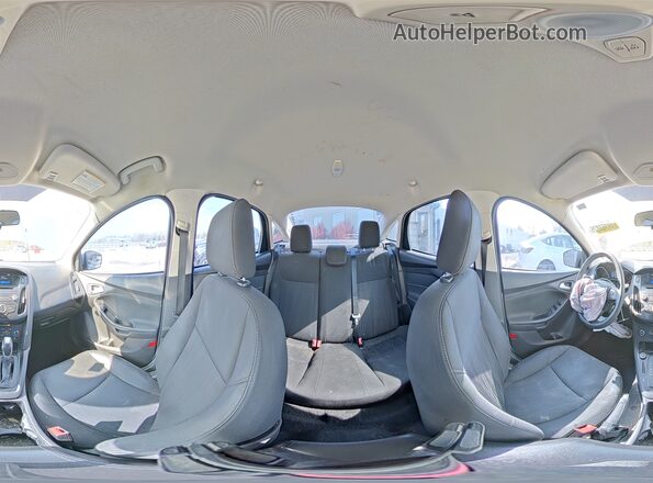 1FADP3F27GL216918 2016 FORD FOCUS Silver Սալոնի 360 աստիճան տեսք