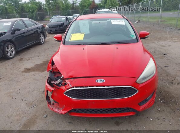 1FADP3F27GL268307 2016 FORD FOCUS Red Սարքավորումների վահանակի տեսք