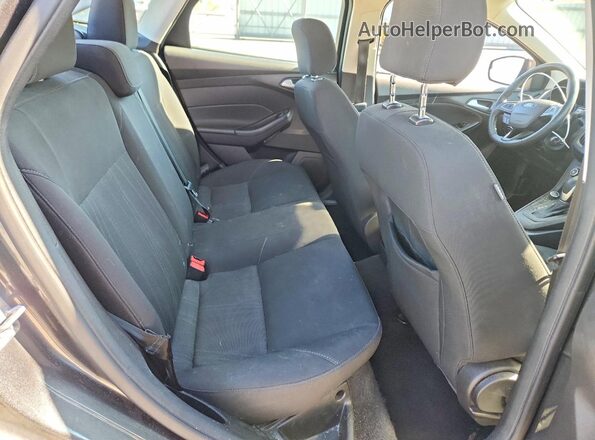 1FADP3F27HL227032 2017 FORD FOCUS Charcoal Rear seats view