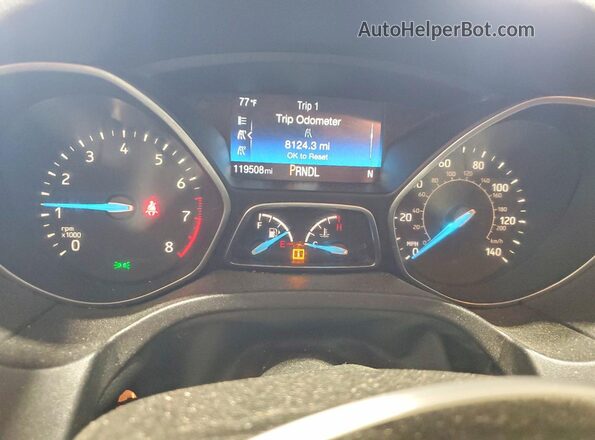 1FADP3F27HL281141 2017 FORD FOCUS Red Widok zestawu wskaźników