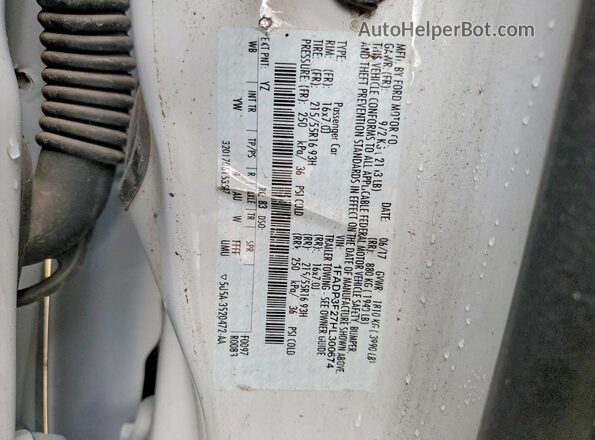 1FADP3F27HL300674 2017 FORD FOCUS Белый Вид подкапотного пространства