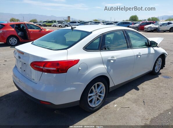 1FADP3F27HL322447 2017 FORD FOCUS Белый Задняя правая четверть