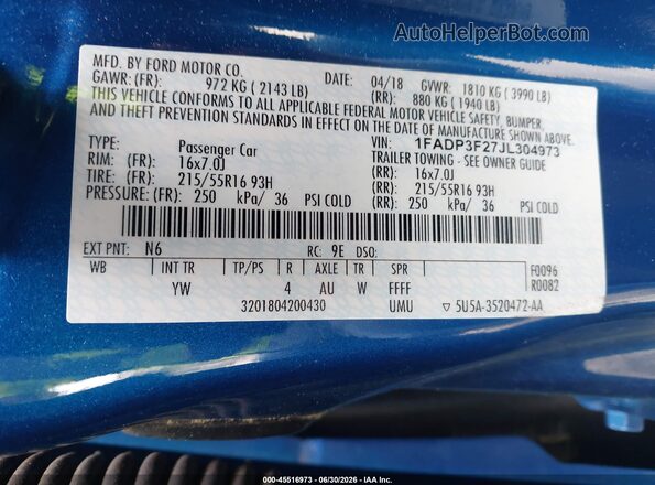 1FADP3F27JL304973 2018 FORD FOCUS Blue Vista del compartimento del motor