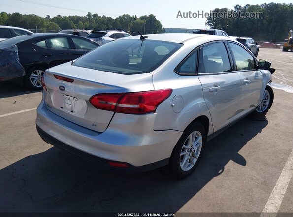 1FADP3F27JL330540 2018 FORD FOCUS Silver Rear right