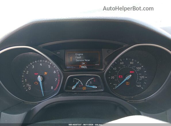 1FADP3F27JL330540 2018 FORD FOCUS Silver Rear seats view