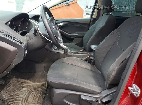 1FADP3F28GL295483 2016 FORD FOCUS Red 