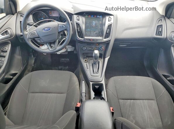 1FADP3F28GL398211 2016 FORD FOCUS Silver Dashboard view