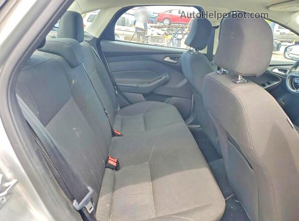 1FADP3F28GL398211 2016 FORD FOCUS Silver Rear seats view