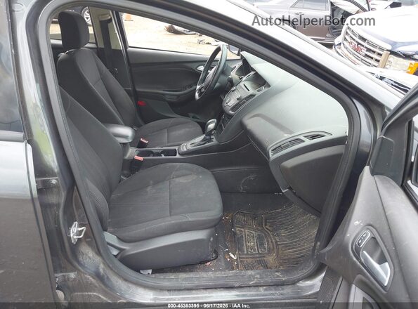 1FADP3F28HL205833 2017 FORD FOCUS Gray წინა სალონის ხედი