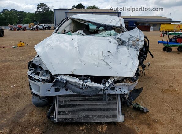 1FADP3F28HL253784 2017 FORD FOCUS White Front view